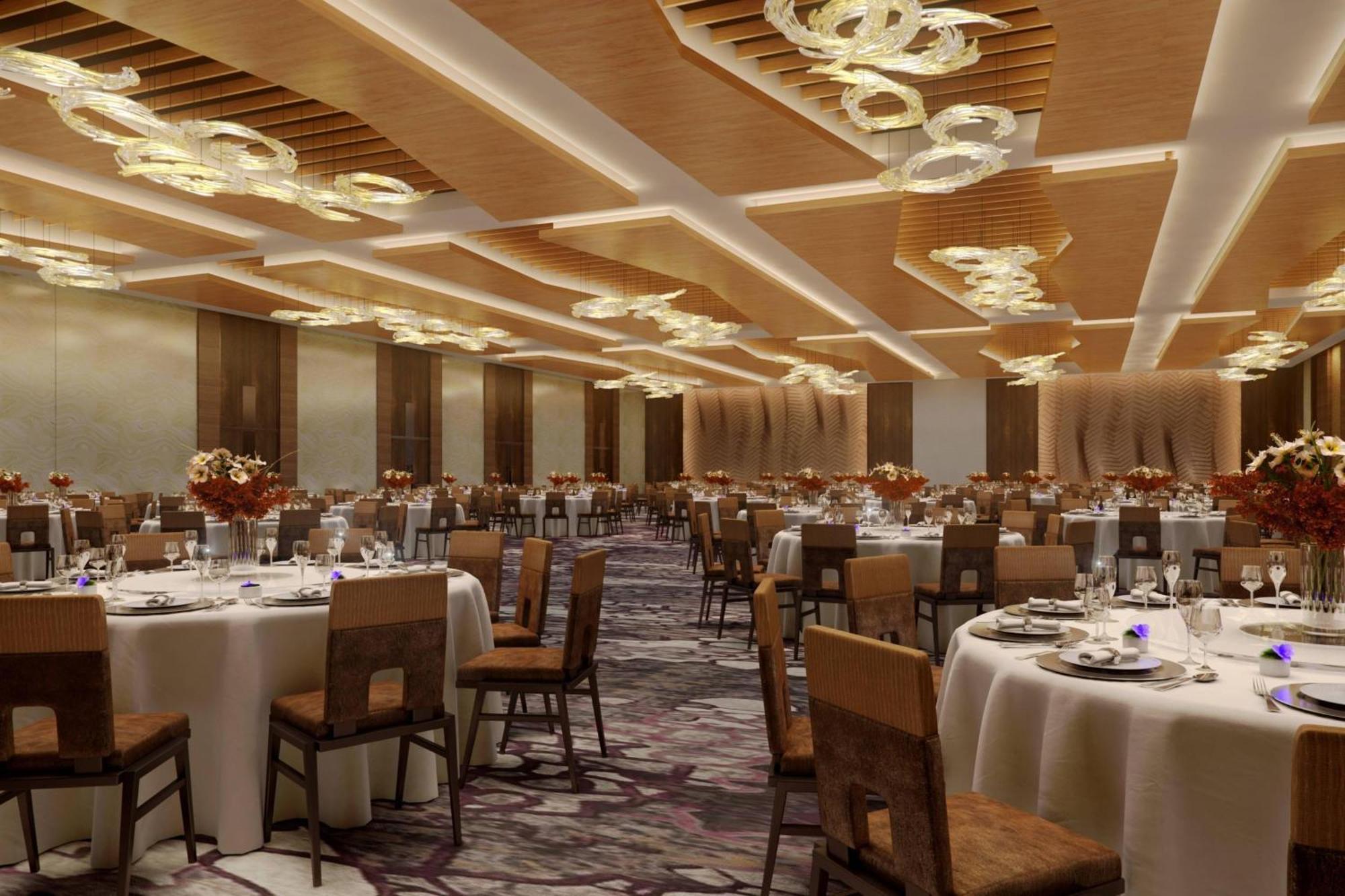 Jw Marriott, Hotel